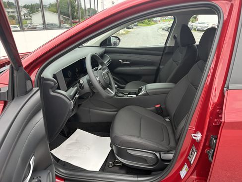 New 2026 Hyundai Tucson SE AWD/4WD image 13
