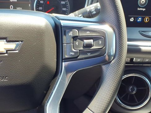 Used 2023 Chevrolet Blazer LT w/ Convenience Package FWD image 18