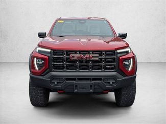 Used 2024 GMC Canyon AT4X w/ AT4X AEV Edition AWD/4WD video 3