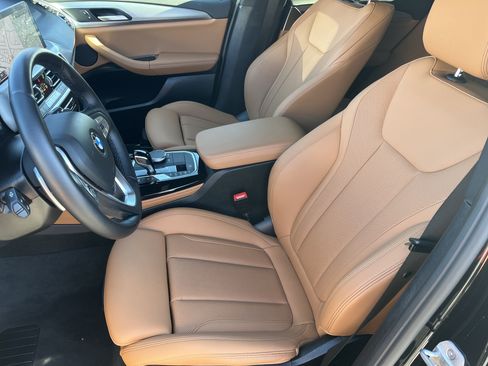 Used 2025 BMW X4 xDrive30i image 19