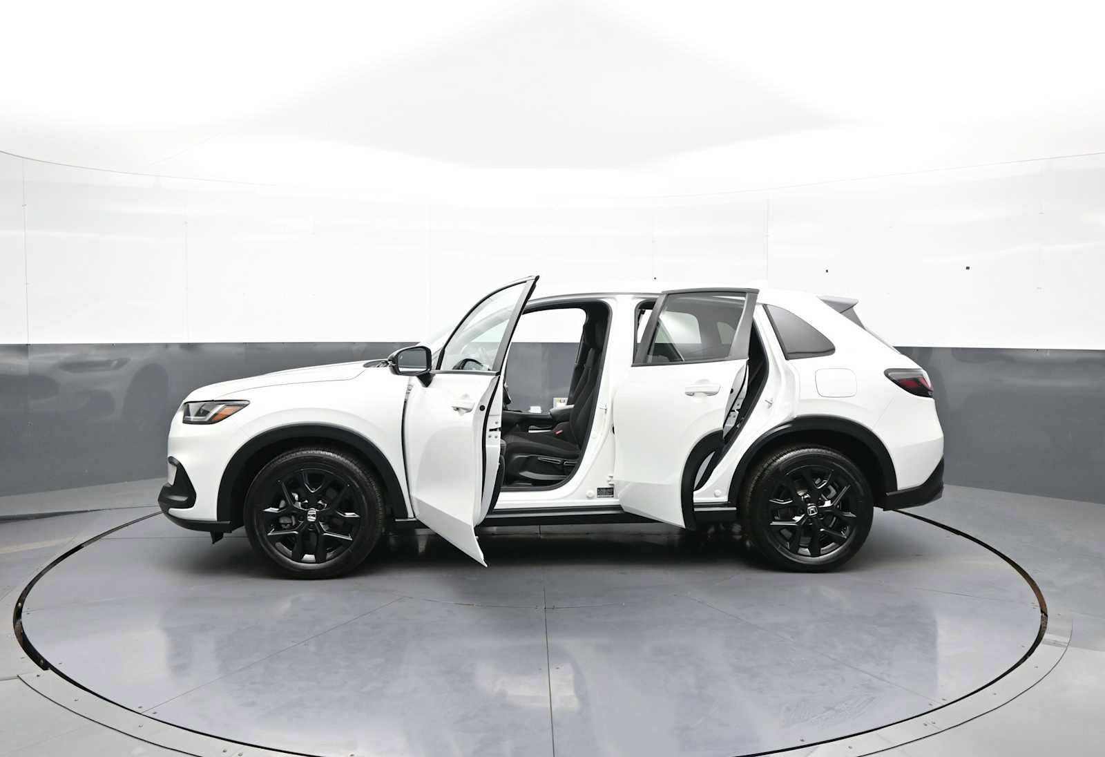Certified 2024 Honda HR-V Sport image 41
