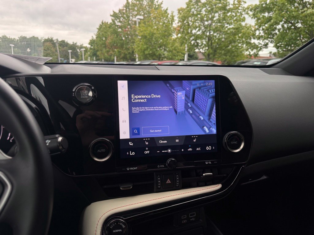 Used 2022 Lexus NX 250 FWD w/ Towing Package (2000 Lbs) image 18