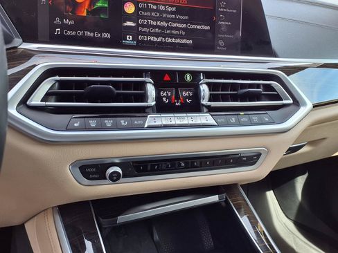 Used 2021 BMW X5 xDrive40i w/ Convenience Package AWD/4WD image 26