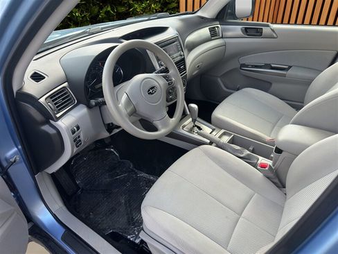 Used 2012 Subaru Forester 2.5X AWD/4WD image 5