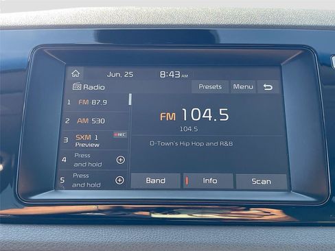 Used 2018 Kia Niro EX FWD image 14