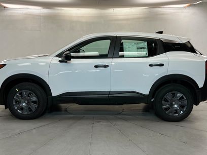 New 2026 Nissan Kicks S