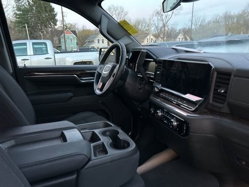 Used 2023 GMC Sierra 1500 Elevation image 8