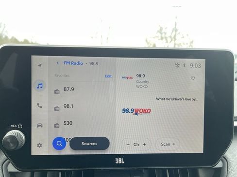 Used 2023 Toyota RAV4 Limited image 17