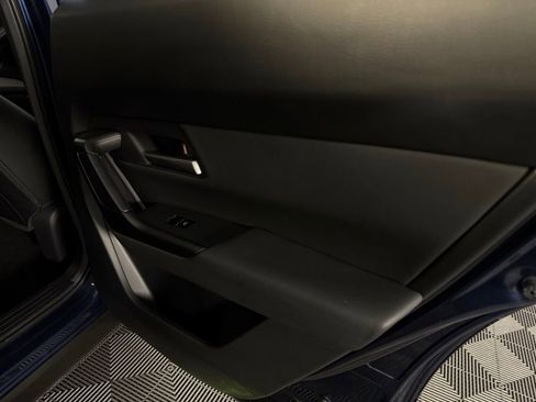 Used 2025 MAZDA CX-50 AWD 2.5 Hybrid w/ Premium Pkg image 31