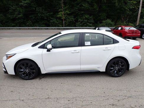 Certified 2026 Toyota Corolla Hybrid AWD Sedan image 7