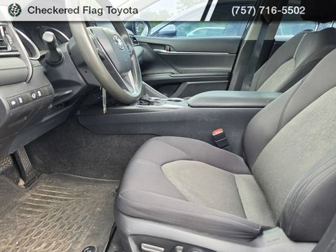 Used 2021 Toyota Camry LE FWD image 8