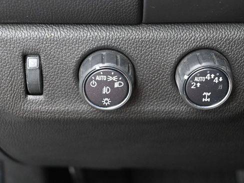 Used 2021 Chevrolet Colorado LT w/ Safety Package AWD/4WD image 15