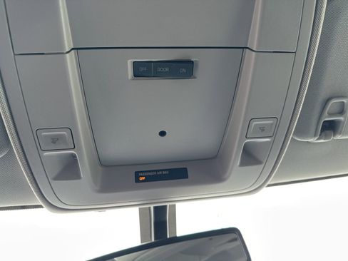 Used 2018 Chevrolet Silverado 1500 LT w/ All Star Edition image 71