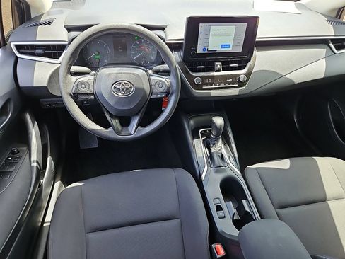 Used 2024 Toyota Corolla LE FWD image 11