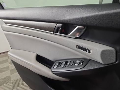 Used 2018 Honda Accord EX-L image 28