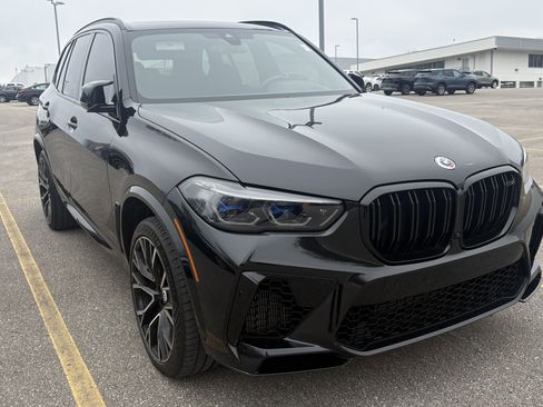 Used 2022 BMW X5 M w/ Competition Package 2 image 2