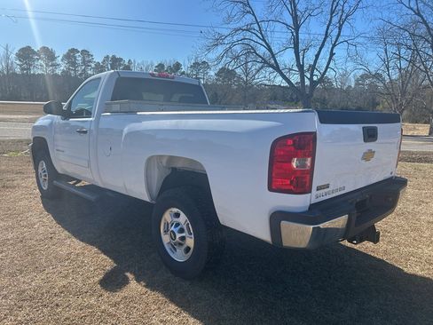 Used 2013 Chevrolet Silverado 2500 LT w/ Interior Plus Package image 10