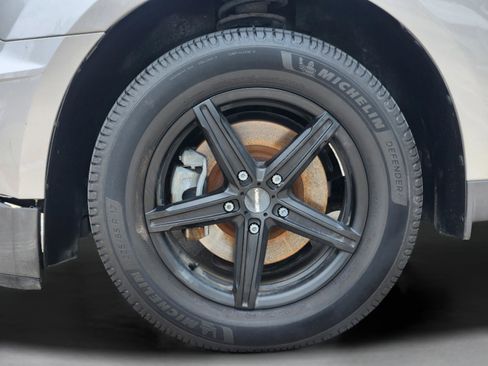Used 2017 Chevrolet Equinox LT w/ Convenience Package FWD image 29