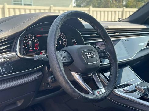 Used 2023 Audi RS Q8 AWD/4WD image 18