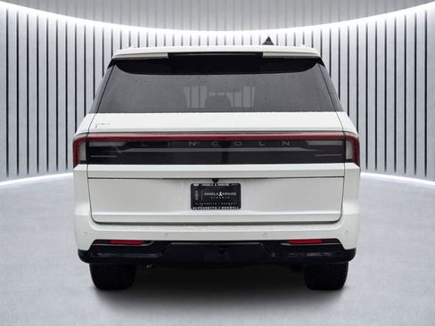 New 2026 Lincoln Navigator Black Label image 5