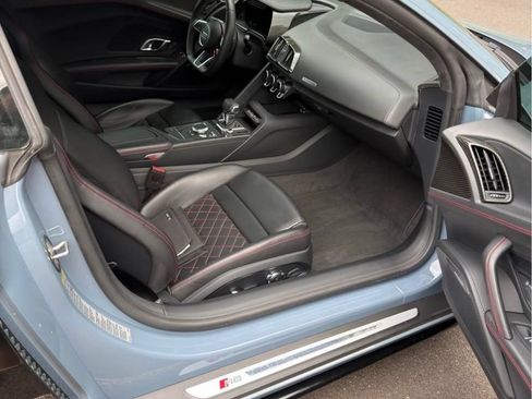 Used 2020 Audi R8 V10 AWD/4WD image 16