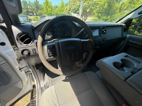 Used 2015 Ford F350 XL w/ Power Equipment Group AWD/4WD image 17