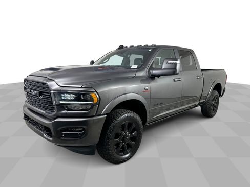 Used 2023 RAM 2500 Limited image 40