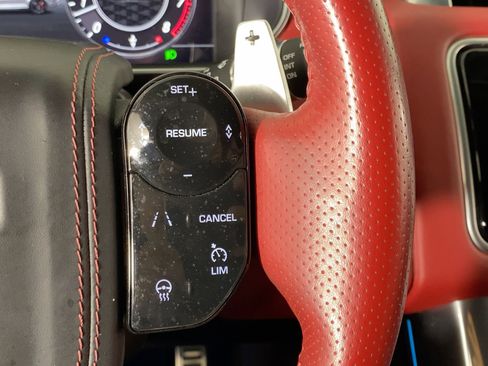 Certified 2022 Land Rover Range Rover Sport SVR image 17