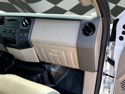 Used 2010 Ford F250 XL AWD/4WD image 16