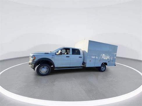 New 2024 RAM 4500 Tradesman w/ Chrome Appearance Group image 4