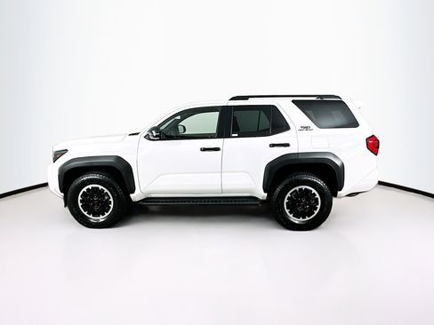 Used 2025 Toyota 4Runner TRD Off-Road image 4