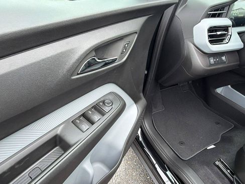 New 2027 Chevrolet Bolt LT w/ Comfort Package FWD image 12