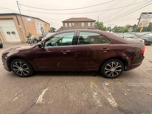 Used 2011 Ford Fusion SE w/ 201A Rapid Spec Order Code FWD image 3
