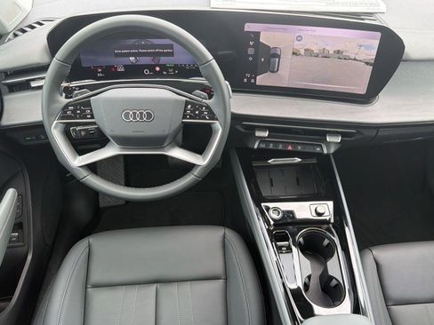 New 2026 Audi Q3 quattro 2.0T AWD/4WD image 25
