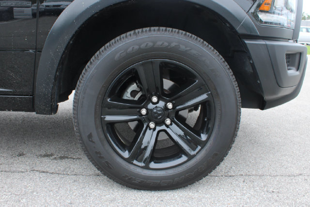 Used 2024 RAM 1500 Warlock AWD/4WD image 31