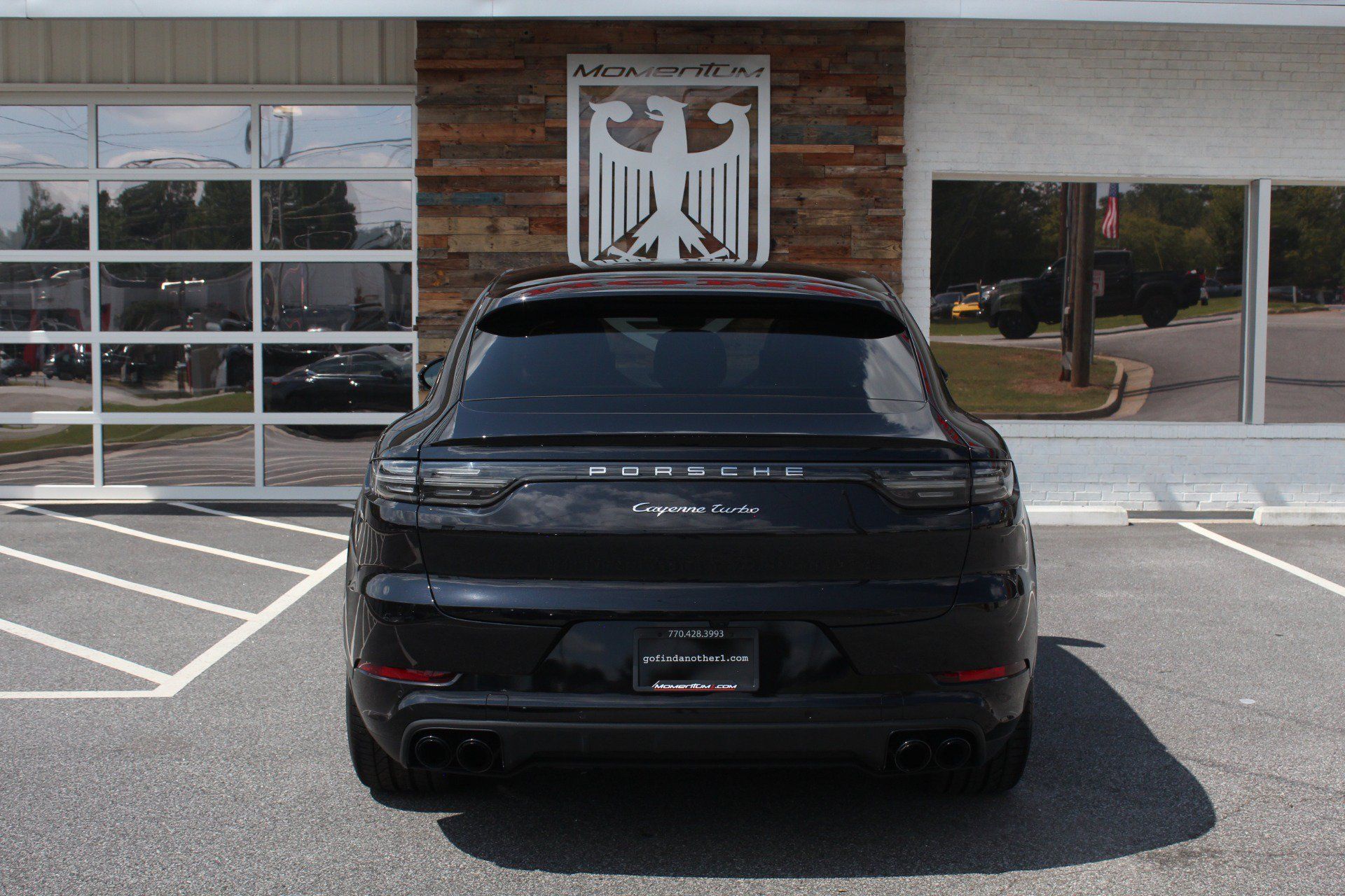 Used 2022 Porsche Cayenne Turbo AWD/4WD image 14