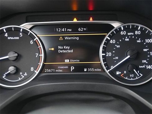 Used 2023 Nissan Rogue S image 18