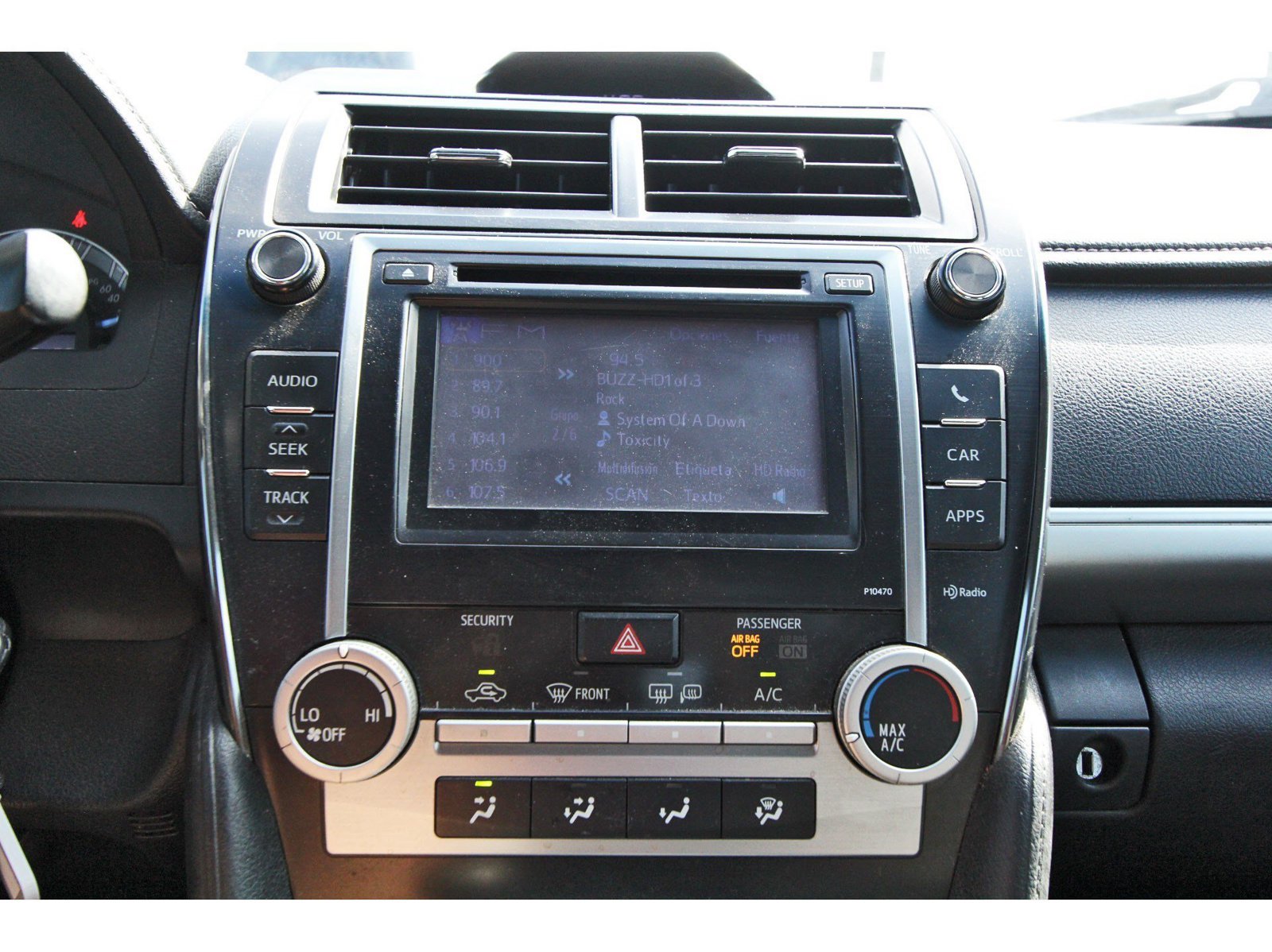 Used 2014 Toyota Camry SE FWD image 22