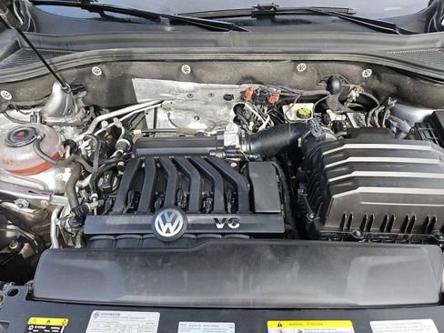 Used 2022 Volkswagen Atlas SEL R-Line AWD/4WD image 40