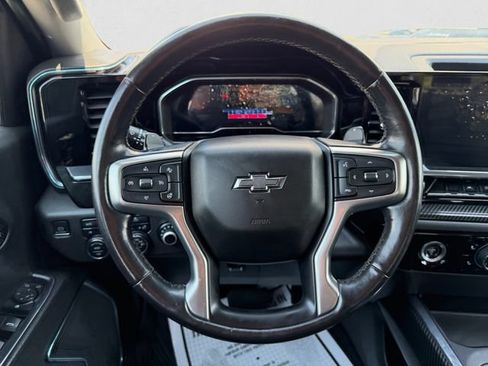 Used 2022 Chevrolet Silverado 1500 LT Trail Boss AWD/4WD image 13