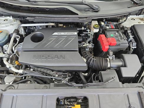 Certified 2023 Nissan Rogue Platinum w/ Platinum Premium Package FWD image 31