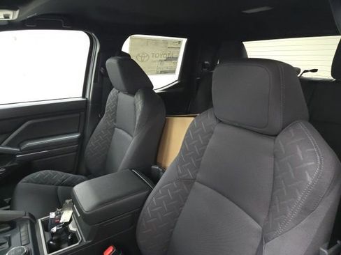 New 2026 Toyota Tacoma SR5 AWD/4WD image 17