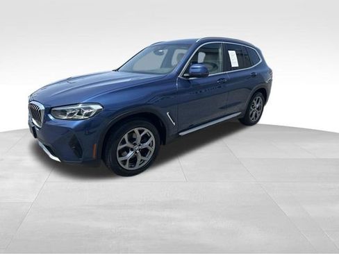Used 2023 BMW X3 xDrive30i w/ Premium Package AWD/4WD image 11