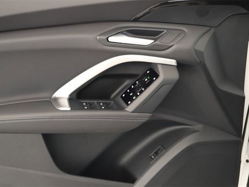 New 2025 Audi Q5 Premium image 22