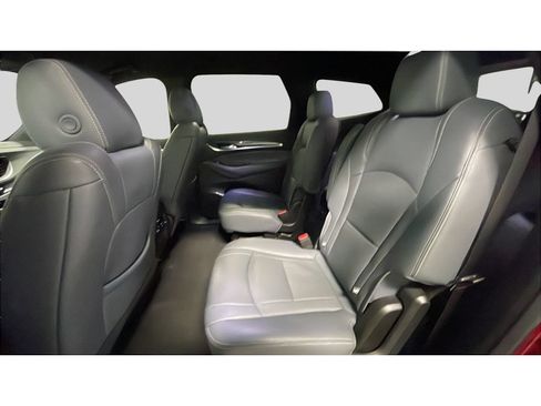 Used 2024 Buick Enclave Premium FWD image 15