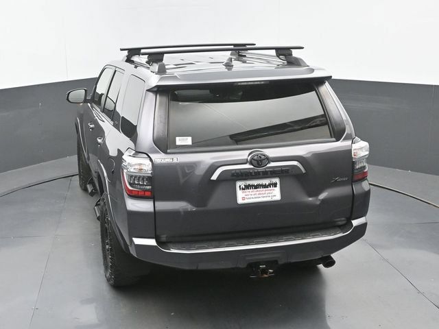Used 2021 Toyota 4Runner SR5 AWD/4WD image 30