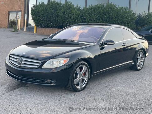 Used 2009 Mercedes-Benz CL 550 4MATIC image 3