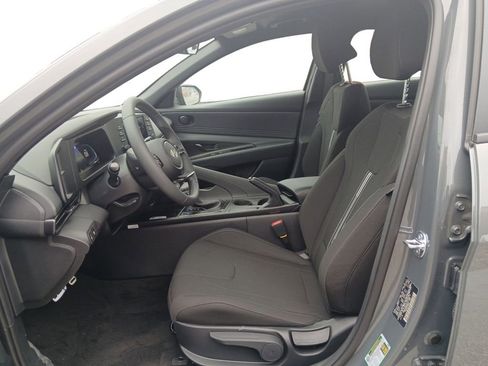 New 2026 Hyundai Elantra Sport FWD image 9