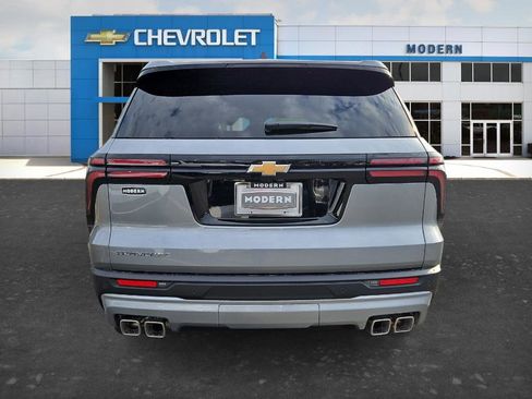 New 2026 Chevrolet Traverse LT image 4