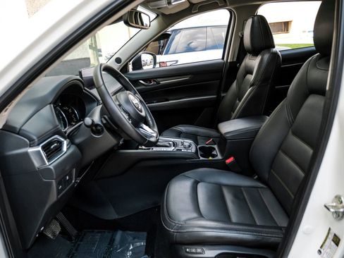 Used 2023 MAZDA CX-5 AWD 2.5 S w/ Premium Plus Pkg image 3